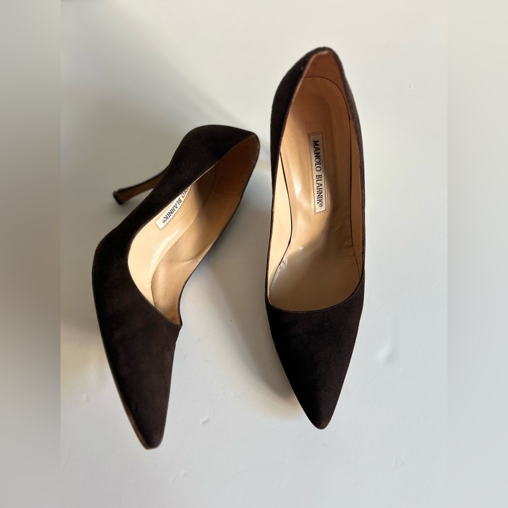 🤎SOLD🤎Manolo Blahnik Chocolate Brown Suede Pointed Toe Pumps – Size 38.5 (US 8)